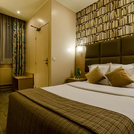 Hotel Riviera Renovated 3*