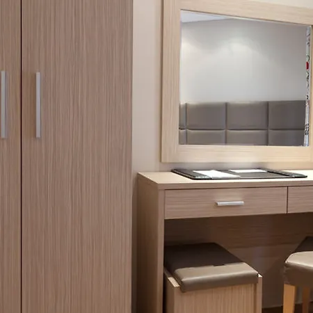 Hotel Riviera Renovated