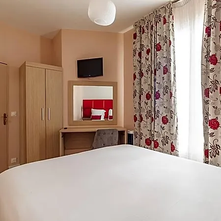 Riviera Opera Cadet Hotel 3*