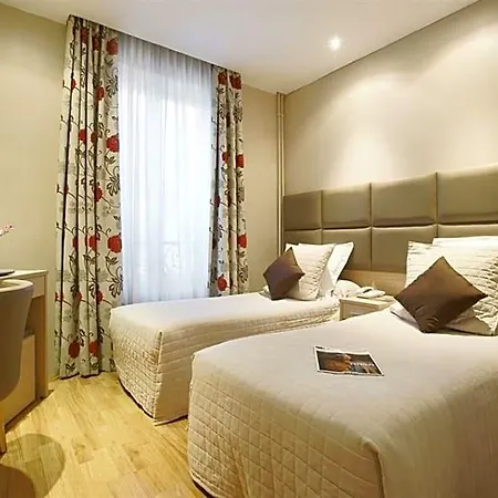 Hotel Riviera Opera Cadet 3*