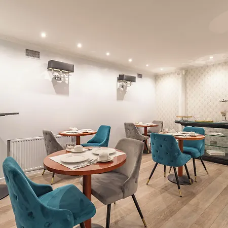 Riviera Opera Cadet Hotel 3*