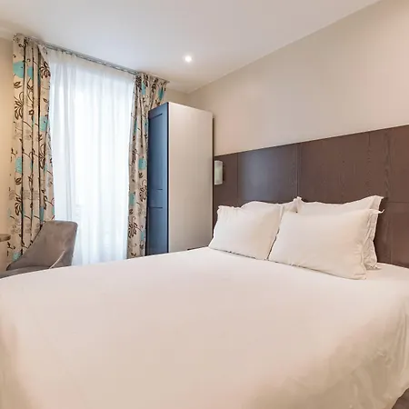 Hotel Riviera Opera Cadet 3*