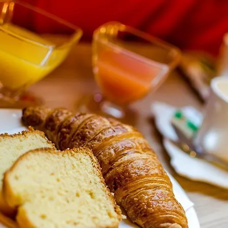 Riviera Opera Cadet Hotel 3*