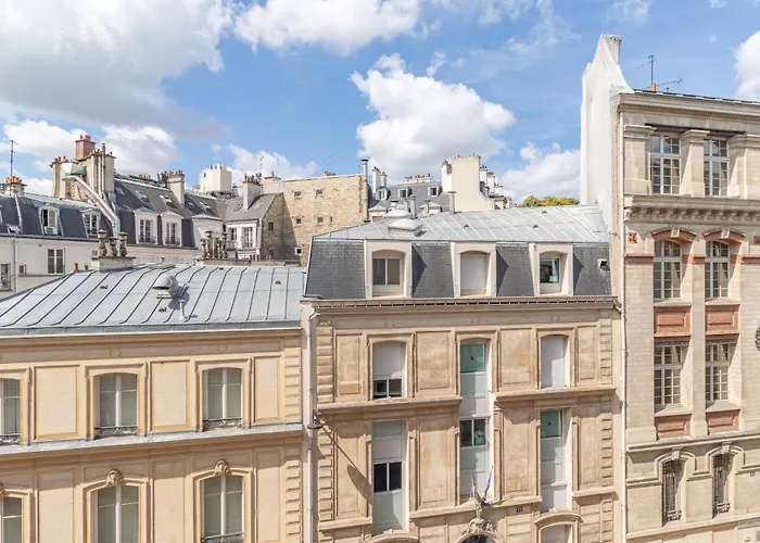 Riviera Opera Cadet Отель