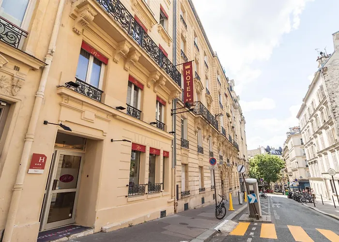 Отель Riviera Opera Cadet 3*