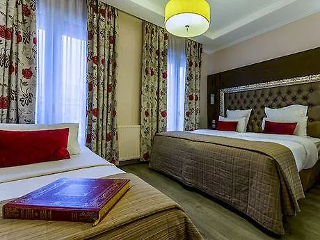 Riviera Renovated 3*