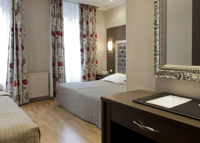 Riviera Opera Cadet 3*