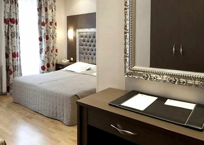 Riviera Opera Cadet 3*