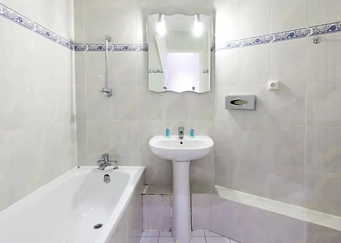 Riviera Opera Cadet 3*