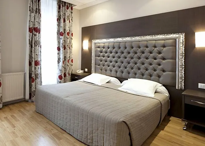 Riviera Opera Cadet Париж