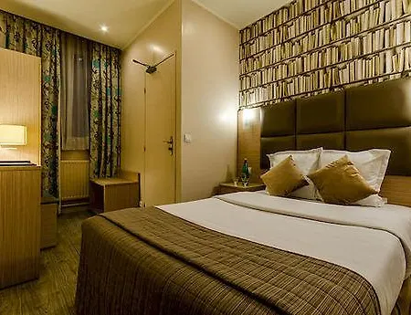 Riviera Opera Cadet Hotel