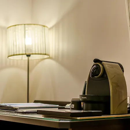 Riviera Opera Cadet Hotel
