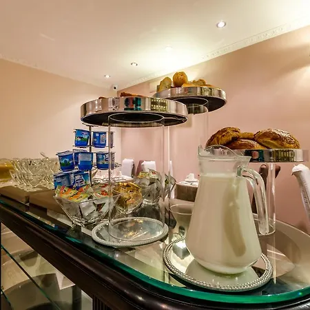 Riviera Renovated