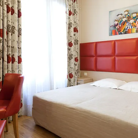 Riviera Renovated 3*